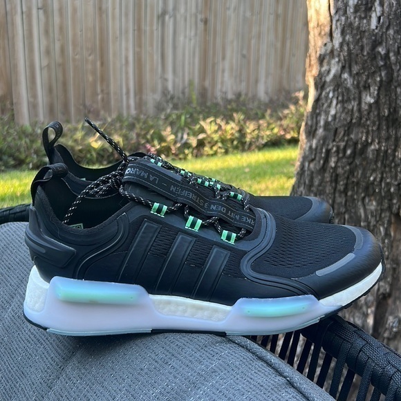 New Adidas NMD V3 GTX Gore-Tex Men's Shoes - Picture 1 of 13